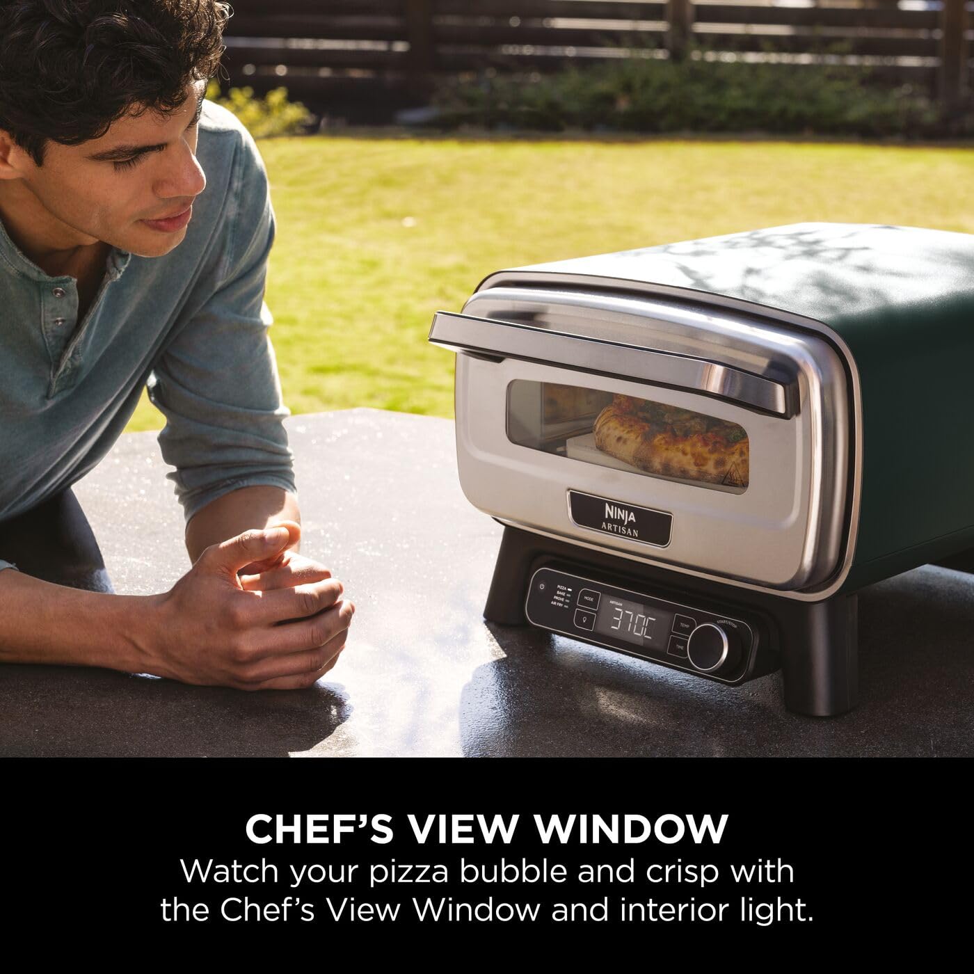Ninja Woodfire Electric Outdoor Oven, 8-in-1 Pizza Oven, High-Heat Roaster & BBQ Smoker with Roast Rack, Pro-Heat Tray, Pizza Stone,Wood Pellets & Scoop, Electric,6 Pizza Settings,Burnt Orange OO101UK