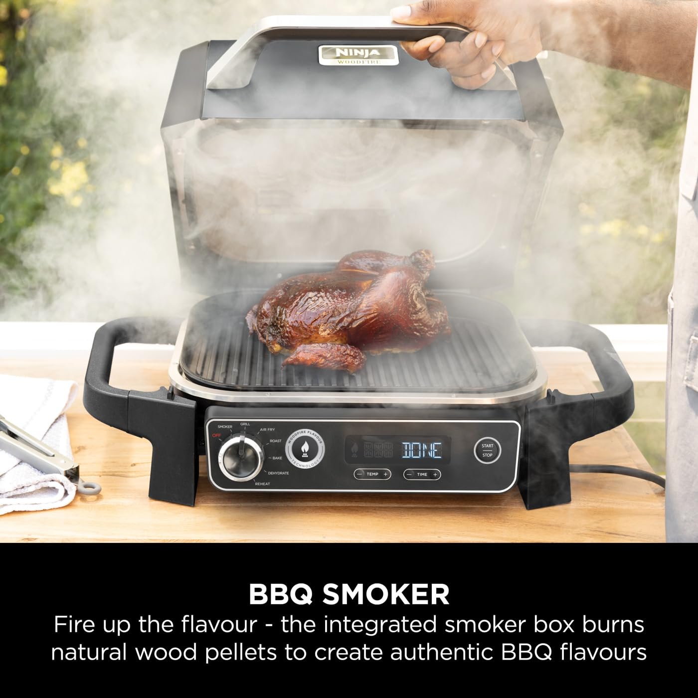 Ninja Woodfire Pro Connect XL Electric BBQ Grill and Smoker with App Control, Digital Probe, Large 7-in-1 Outdoor Grill and Air Fryer with Woodfire Pellets, Weather Resistant, Blue and Black OG901UK