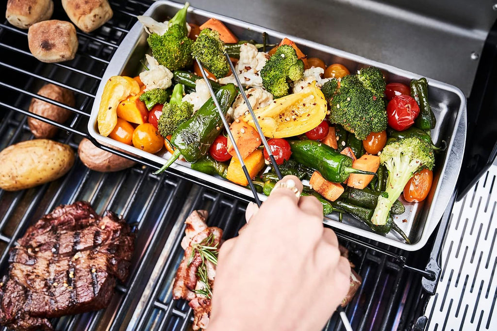 Char-Broil Advantage PRO S 3-3 Burner Gas Barbecue Grill with TRU-Infrared Technology and 900 °C Sear Burner Stainless Steel