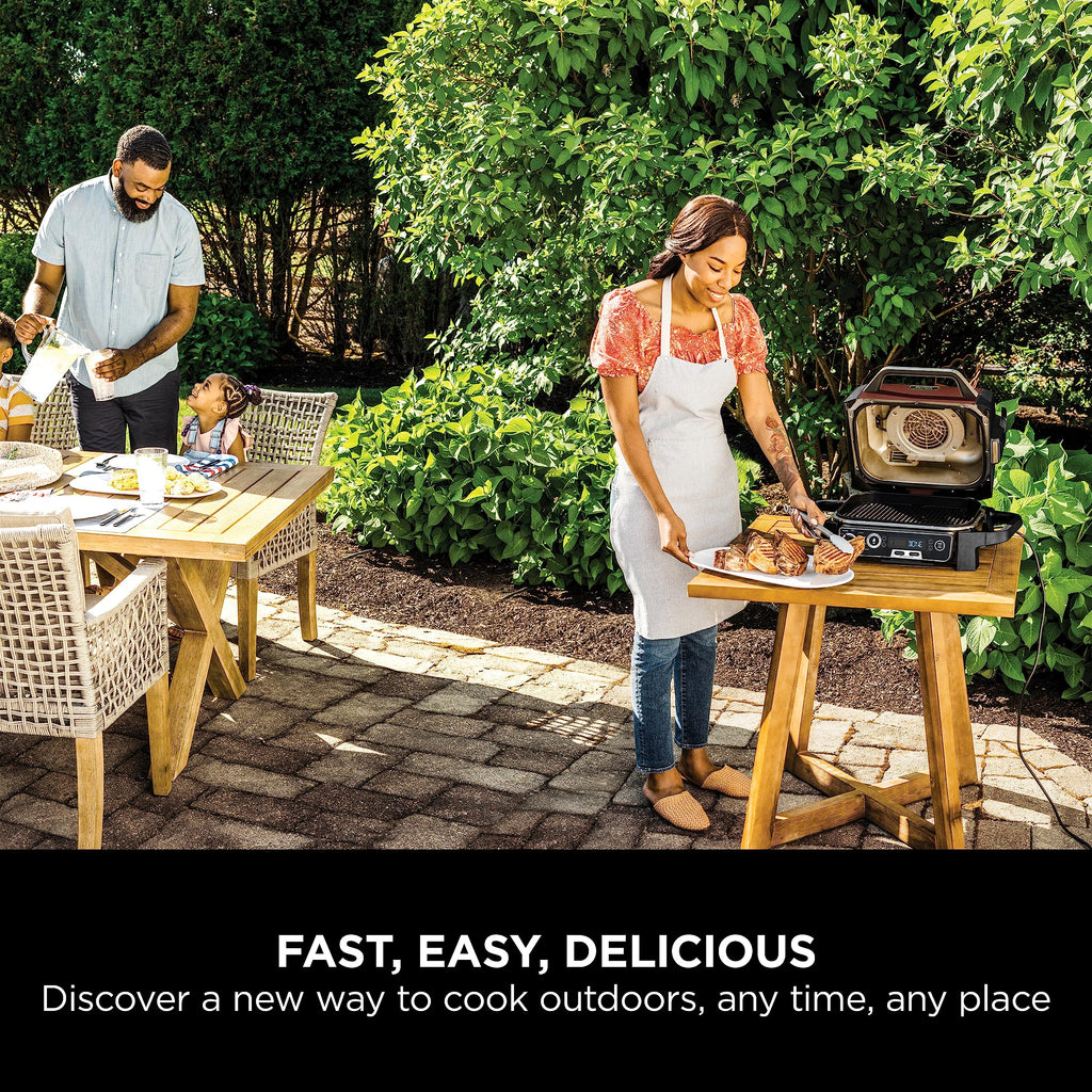 Ninja Woodfire Pro Connect XL Electric BBQ Grill and Smoker with App Control, Digital Probe, Large 7-in-1 Outdoor Grill and Air Fryer with Woodfire Pellets, Weather Resistant, Blue and Black OG901UK